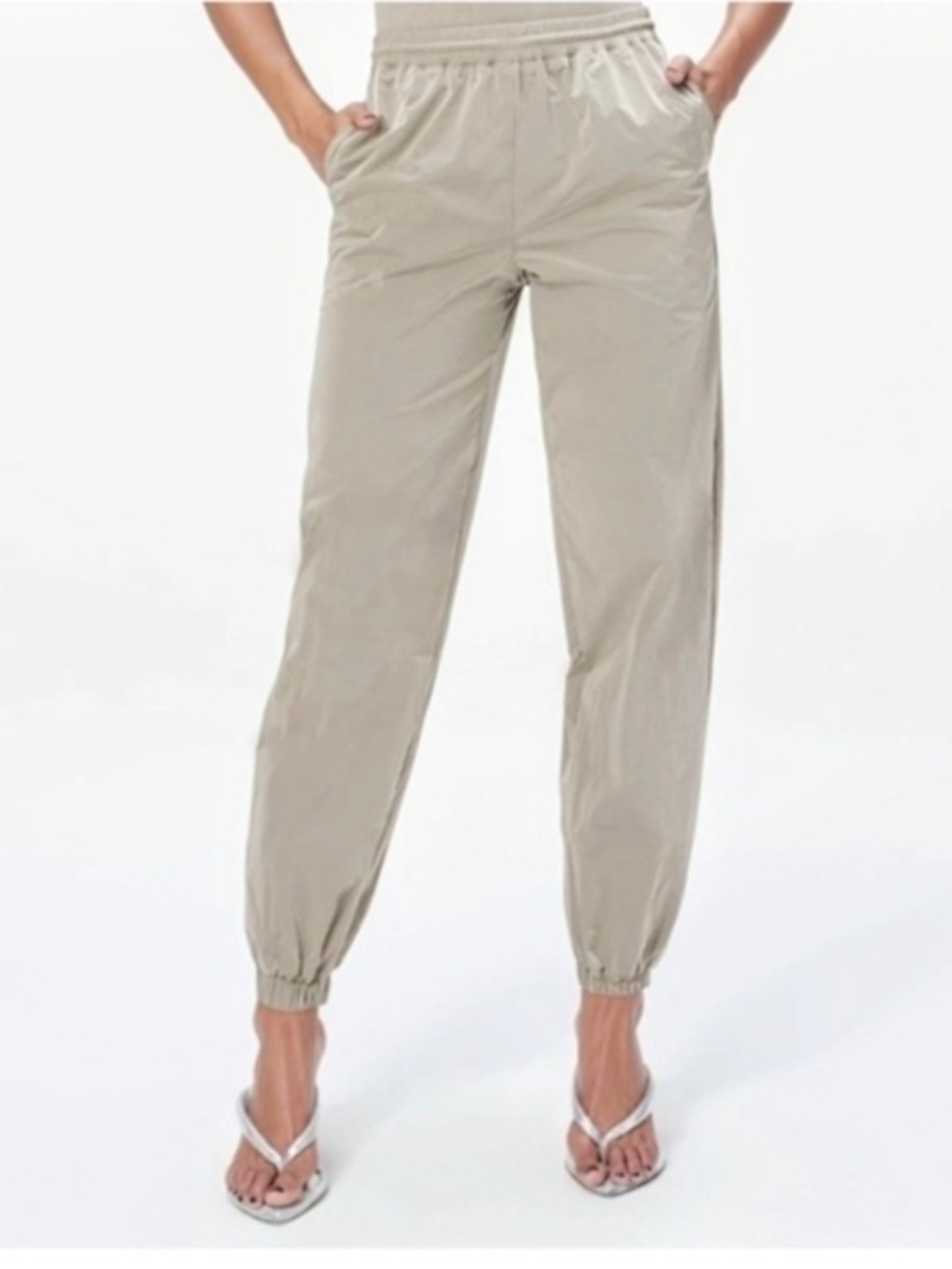 NWT Good American Boyfriend Windbreaker Track Pantsโ Joggers
